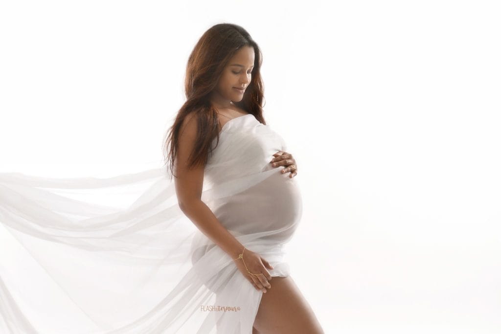 fotografia de uma linda grávida